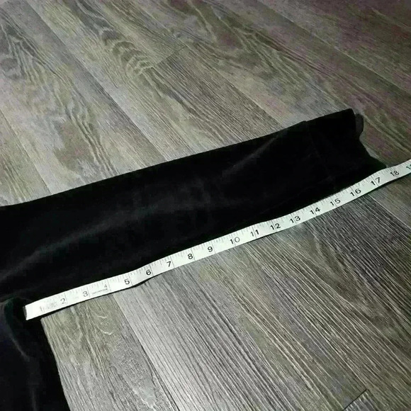 Ralph Lauren Black Velvet Sweatshirt - Picture 13 of 13